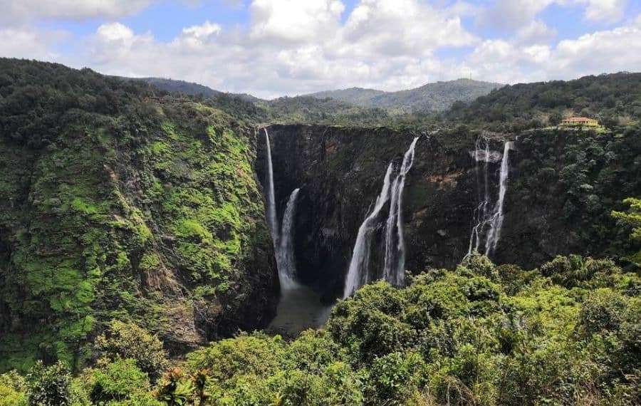 25 Most Beautiful Places in South India for Nature, Adventure and Heritage lovers 12 Jog Falls Shimoga - Best places in south india