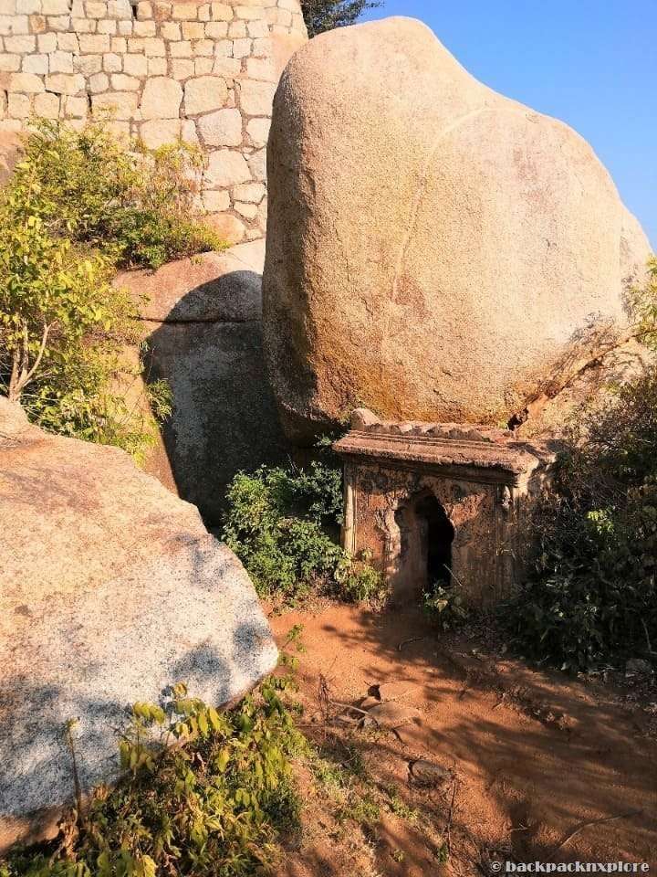 Gudibande Fort - Cave temple