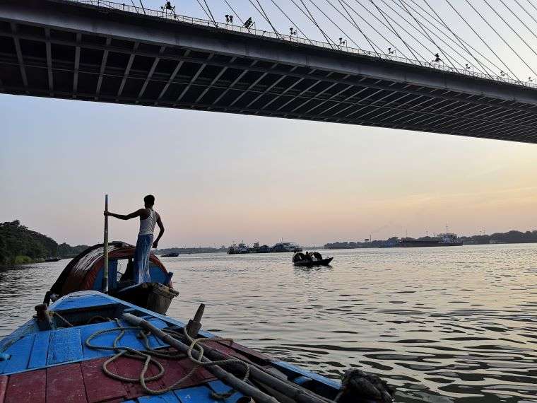 Prinsep Ghat boats on hooghly