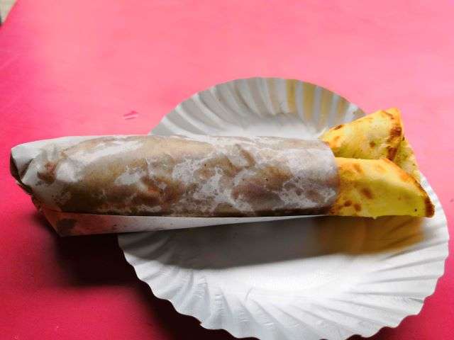 Durga Puja - Egg roll