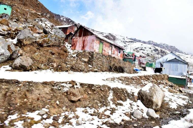 Army quarters on the way to Nathu La